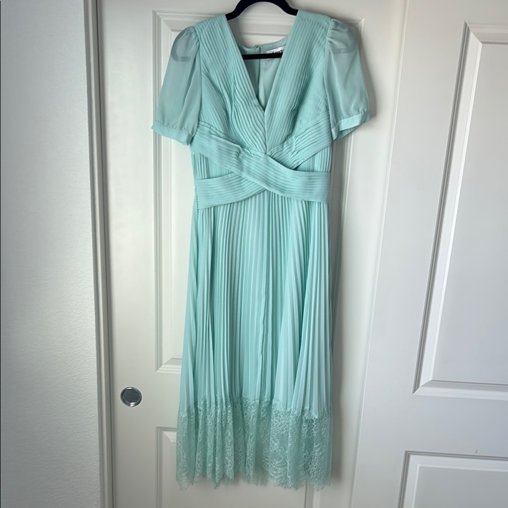 Self-Portrait Green Pleated Lace Midi Dress